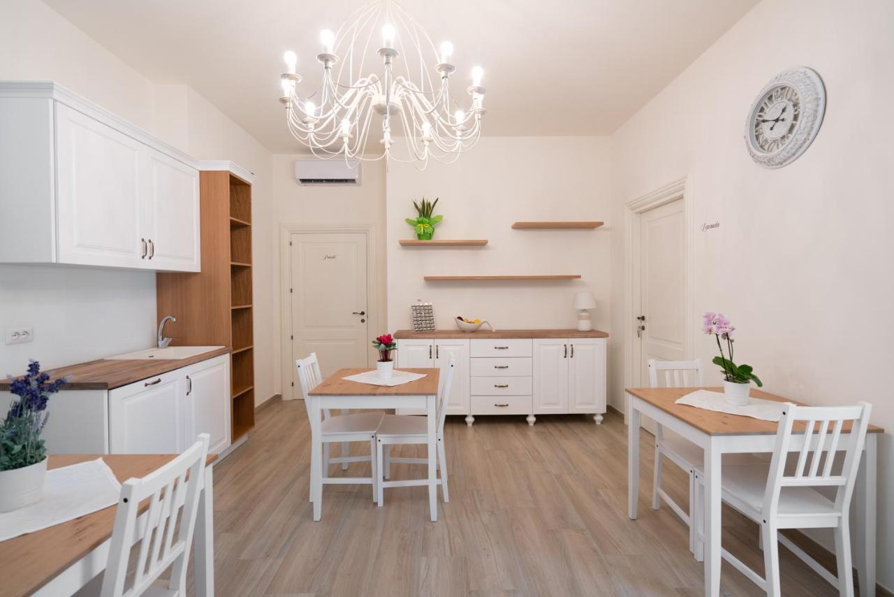 Essenza Bed & Breakfast Massafra Ngoại thất bức ảnh