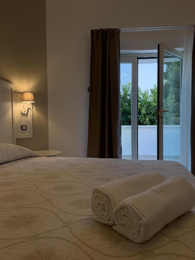 Essenza Bed & Breakfast Massafra Ngoại thất bức ảnh